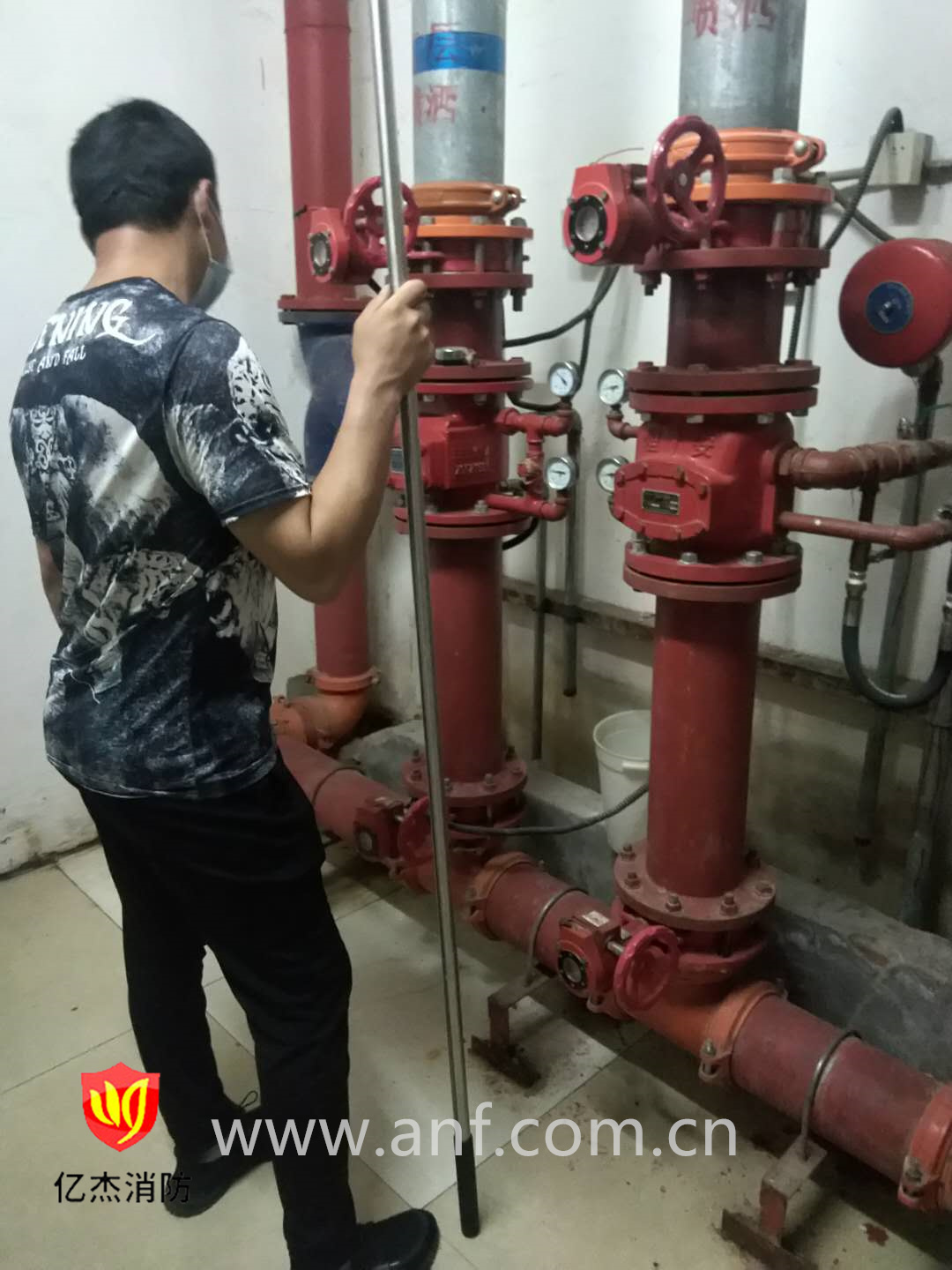 氣體滅火系統(tǒng)常見(jiàn)構(gòu)氣體滅火系統(tǒng)常見(jiàn)構(gòu)件及其作用！